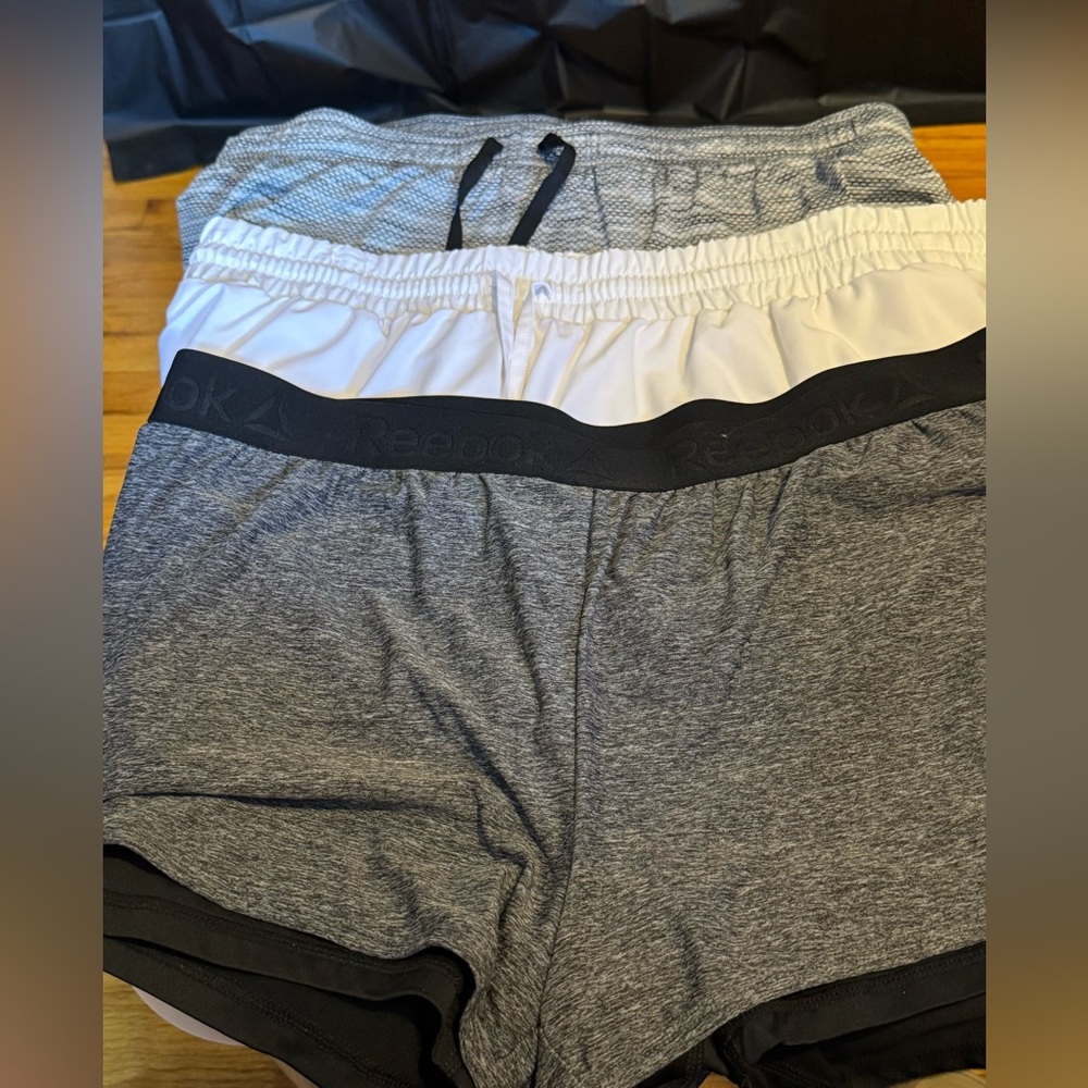 Women’s Multiple work out Shorts